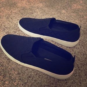 Sketchers Slip On Shoes